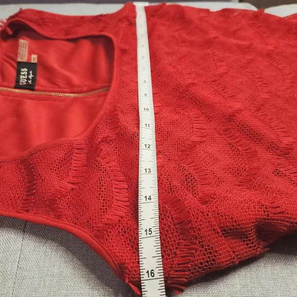 GUESS Red Scalloped Crochet Lace Fringe Cocktail Dress – Size 12 - Picture 12 of 13